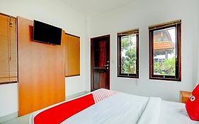 Oyo 3975 Gita Inn